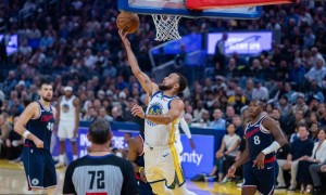 库里19+8哈登下半场0分 勇士轻取快船两连胜